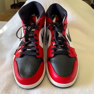 AirJordan 1… Red,Black and White. Worn 3 times. Size 10 Men’s.